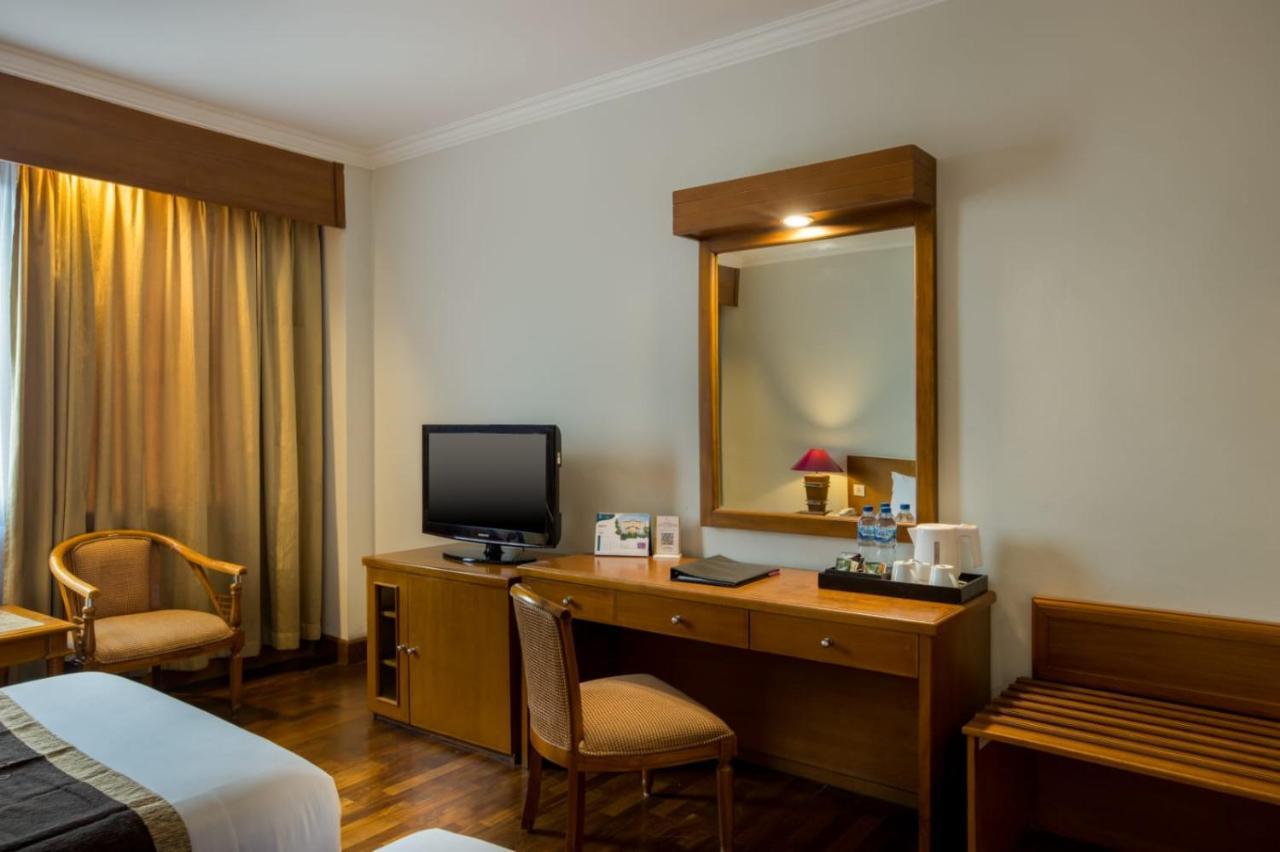Grand Inna Malioboro Yogyakarta Exteriör bild