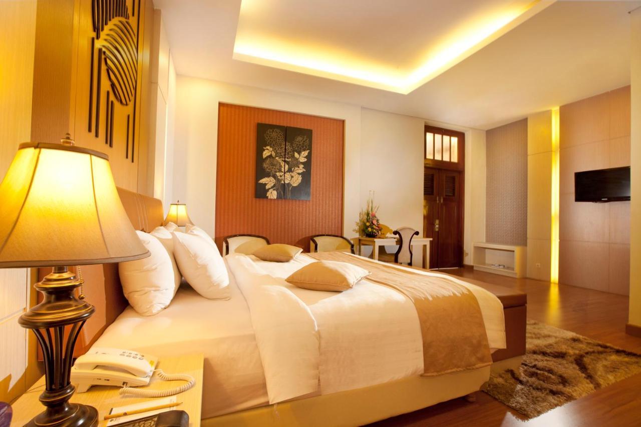Grand Inna Malioboro Yogyakarta Exteriör bild